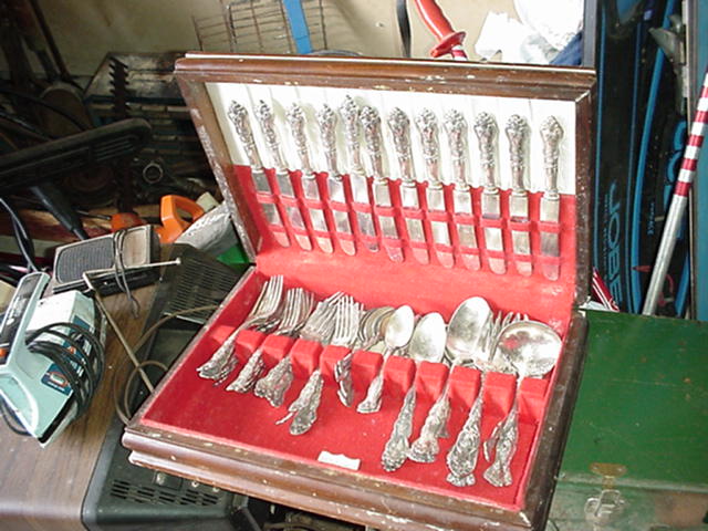 Auction Photo