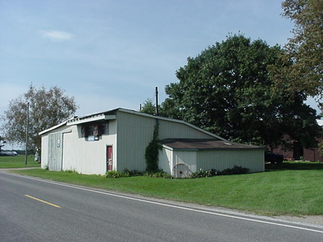 Auction Photo