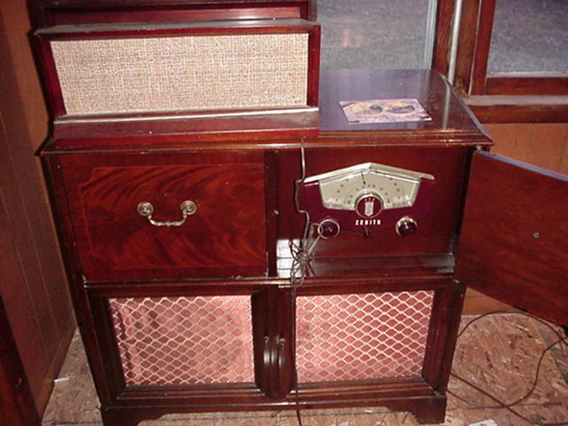 Auction Photo