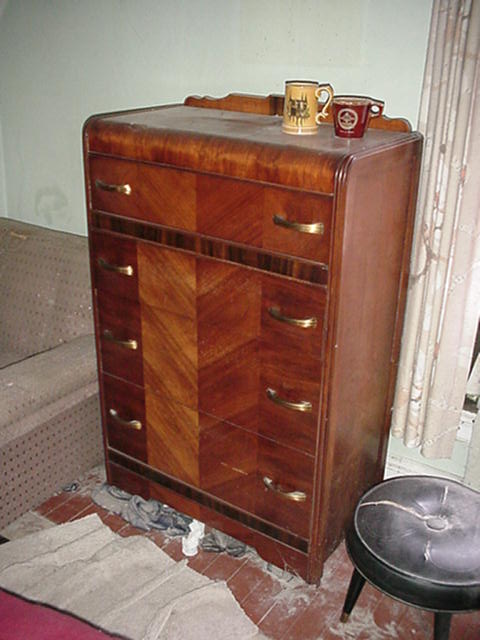 Auction Photo