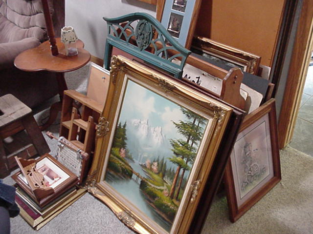 Auction Photo