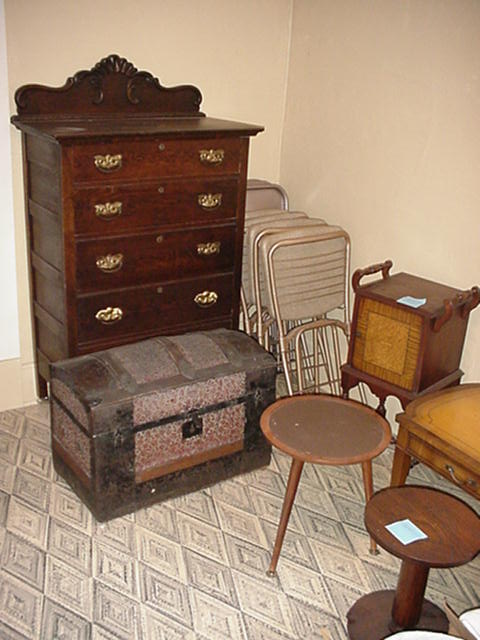Auction Photo
