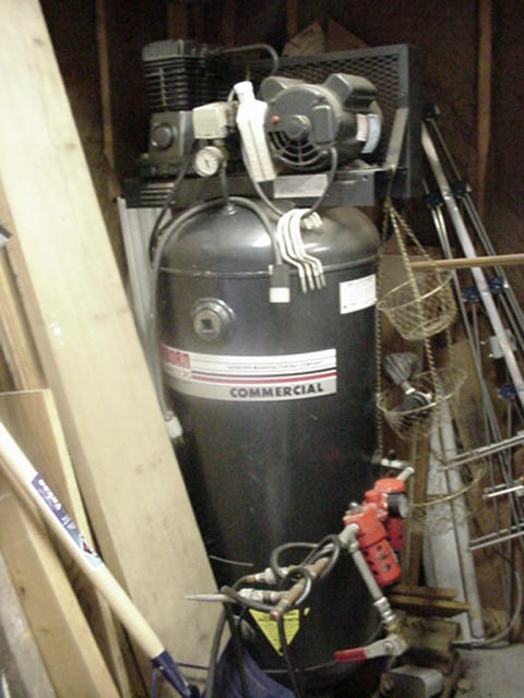 Auction Photo