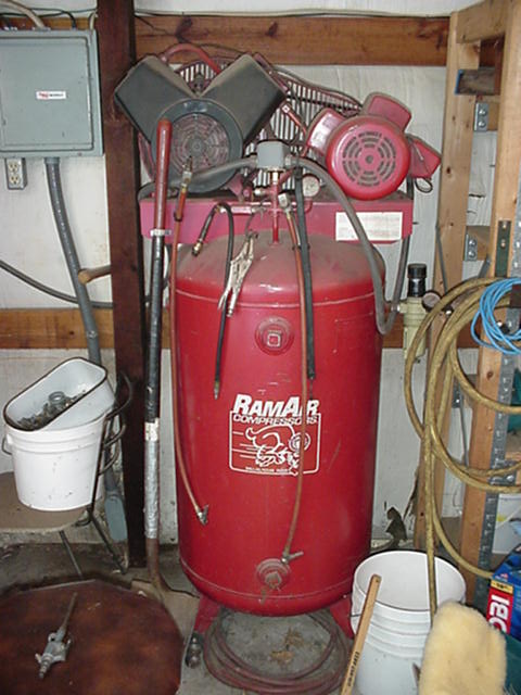 Auction Photo