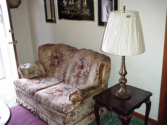 Auction Photo