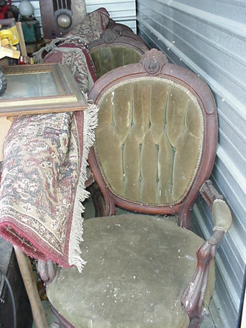 Auction Photo