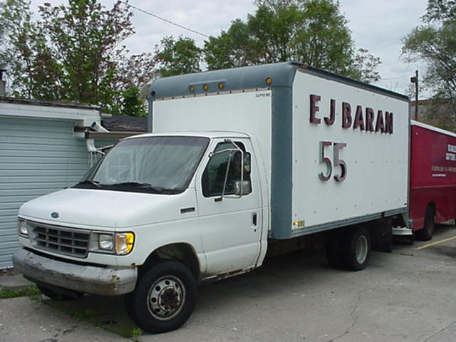 Auction Photo