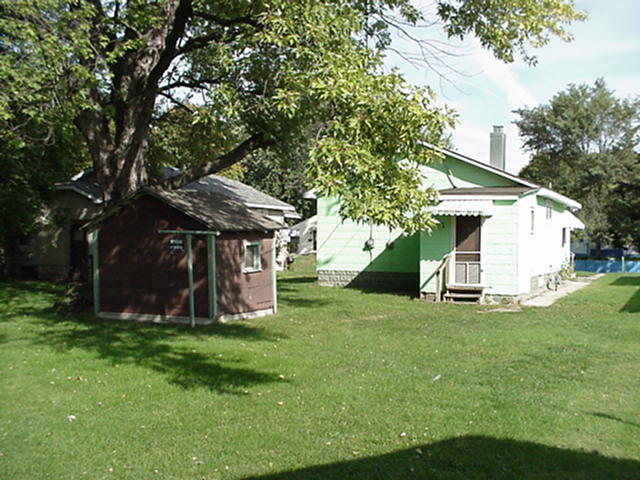 Auction Photo