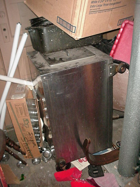Auction Photo