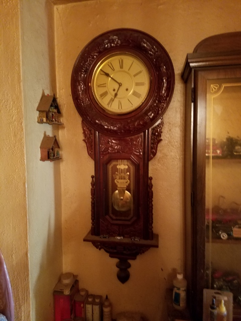 Auction Photo