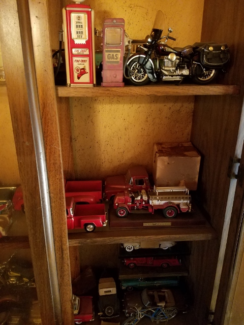Auction Photo