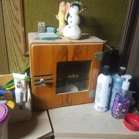 Auction Photo