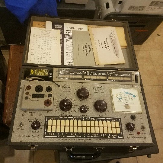 Auction Photo