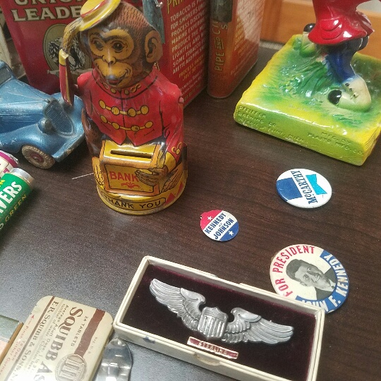 Auction Photo