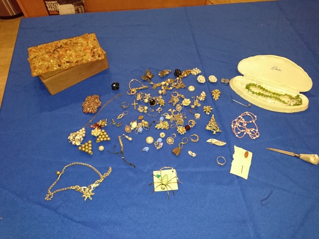 Auction Photo