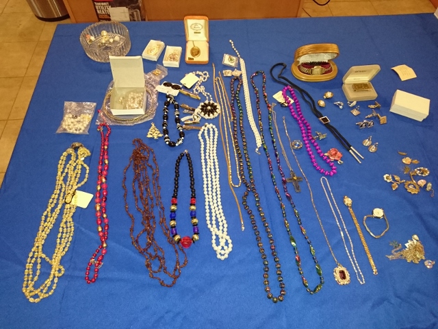 Auction Photo