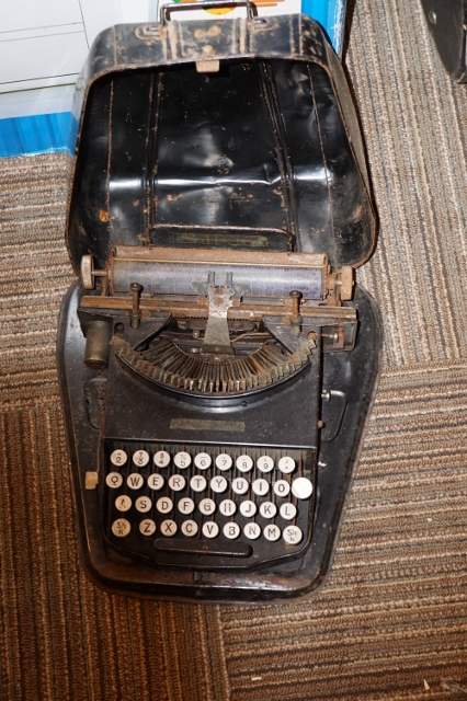 Auction Photo