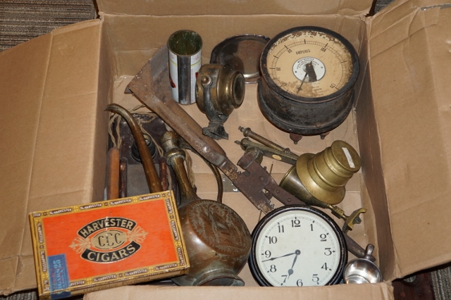 Auction Photo