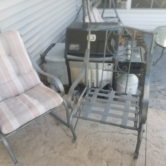 Auction Photo