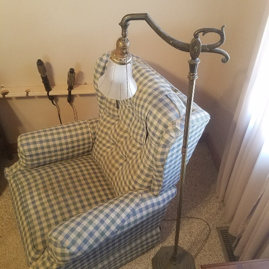 Auction Photo
