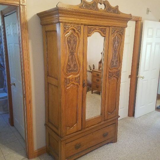 Auction Photo