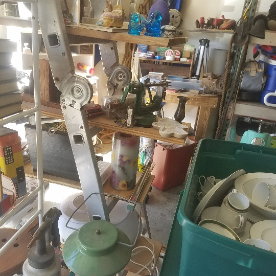 Auction Photo