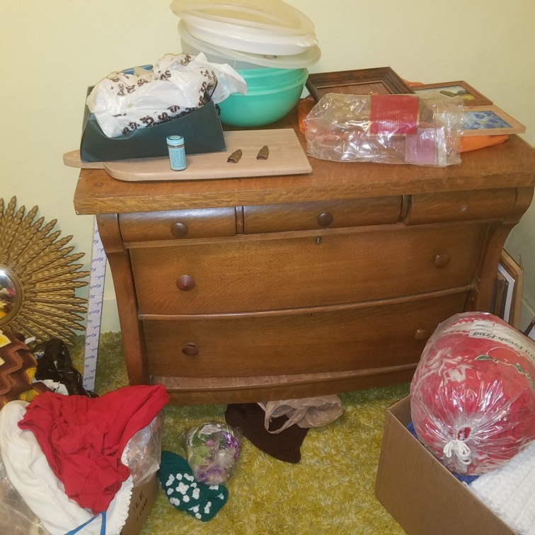 Auction Photo