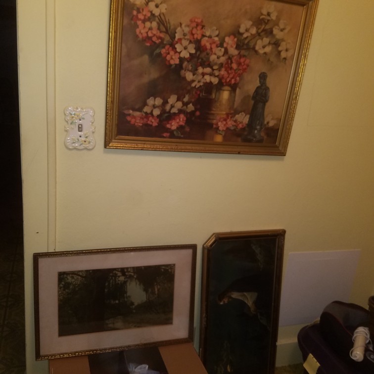 Auction Photo