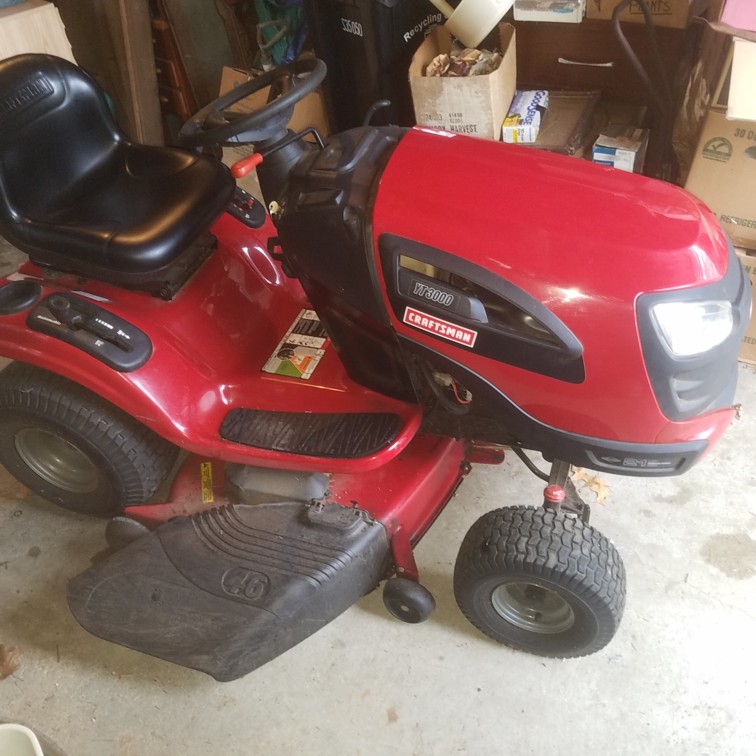 Auction Photo