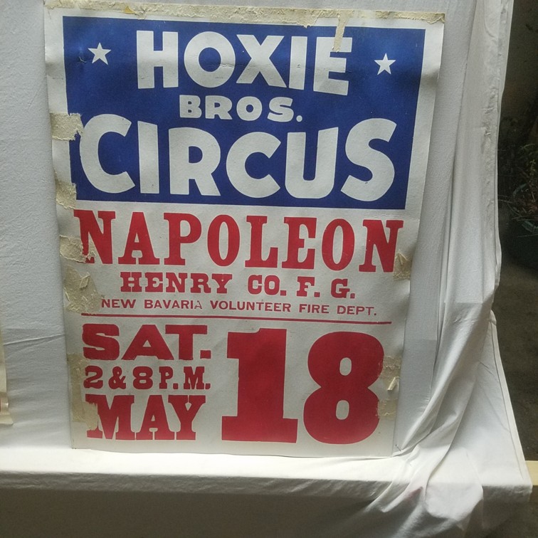 Auction Photo