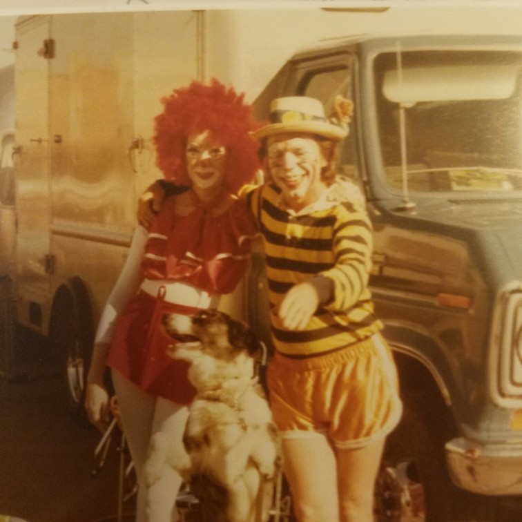 Auction Photo