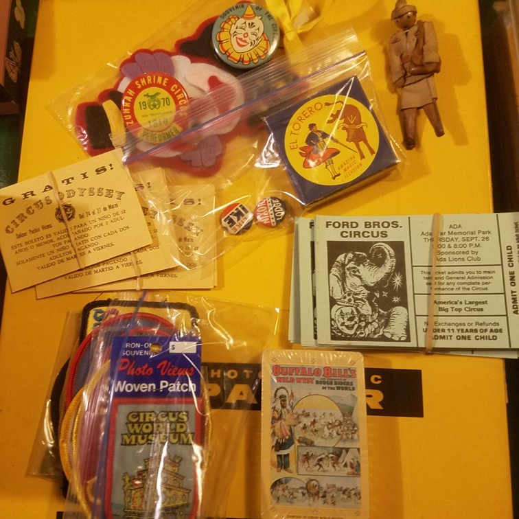 Auction Photo