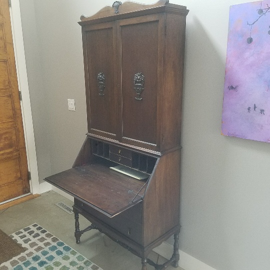 Auction Photo