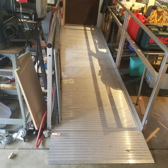 Auction Photo