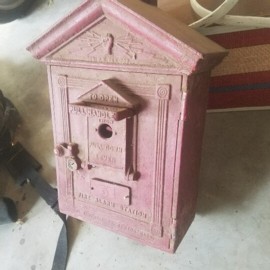 Auction Photo