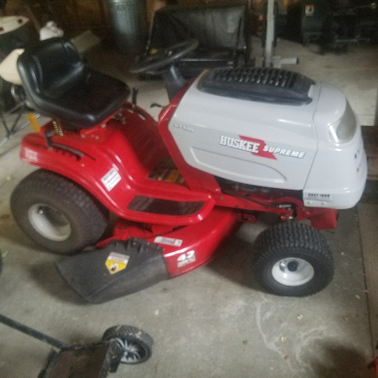 Auction Photo