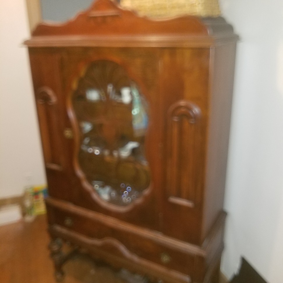 Auction Photo
