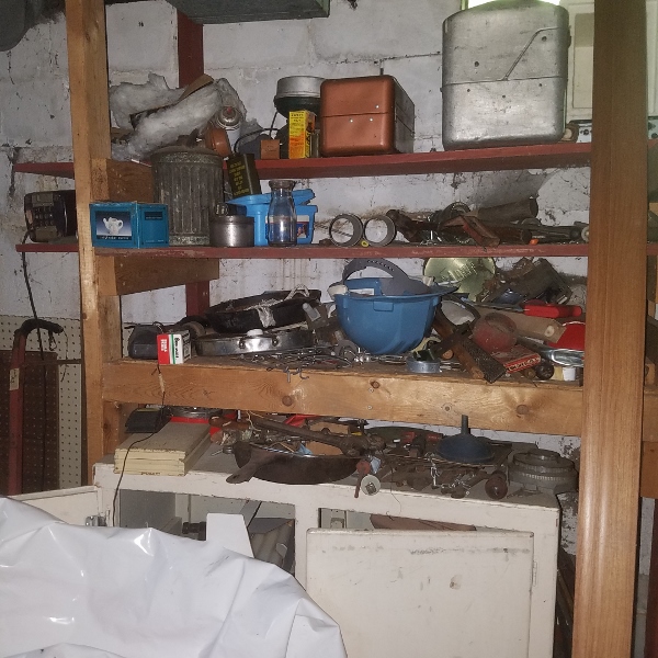Auction Photo