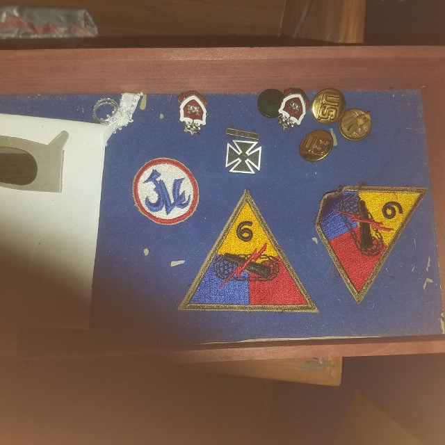 Auction Photo