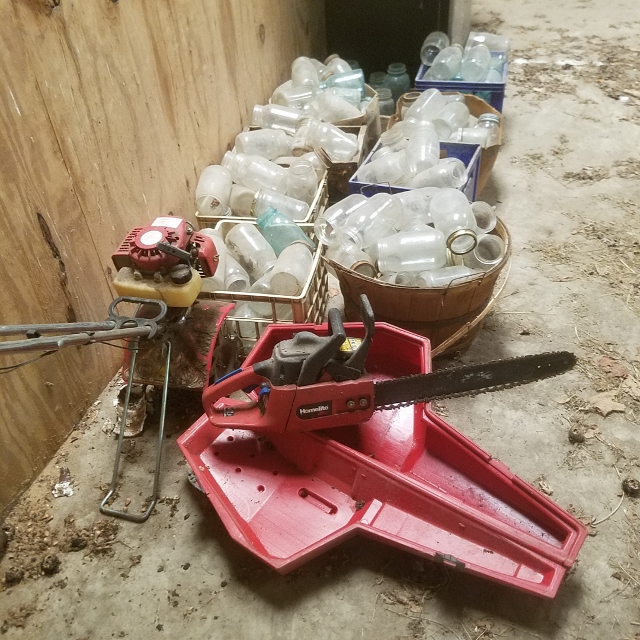 Auction Photo