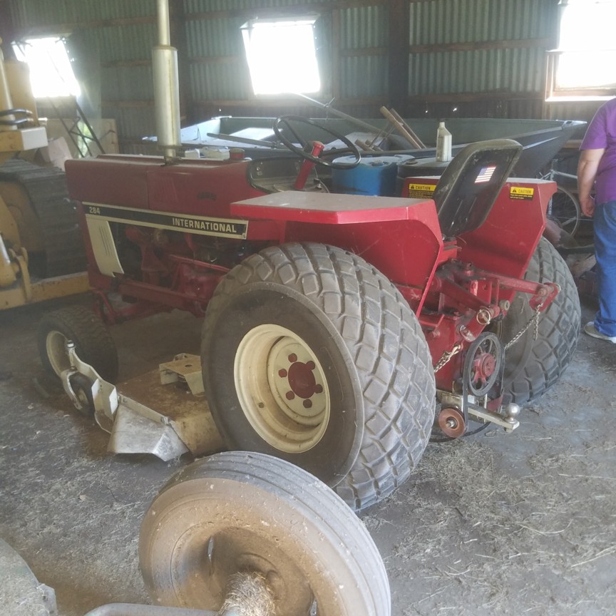 Auction Photo
