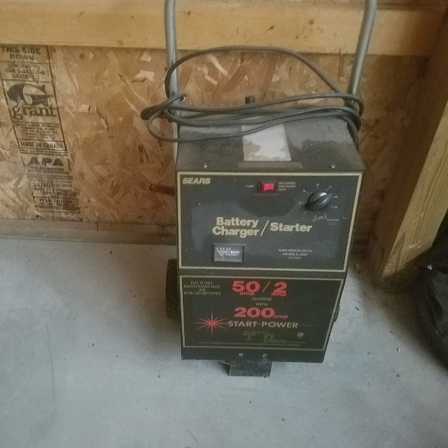Auction Photo