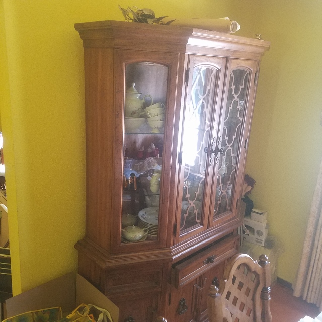 Auction Photo