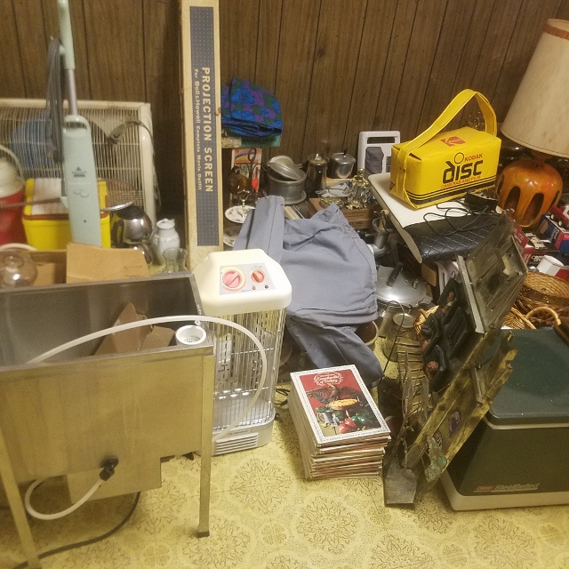 Auction Photo