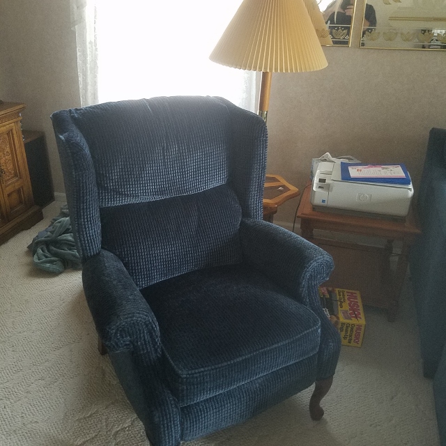 Auction Photo