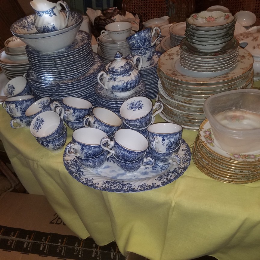 Auction Photo