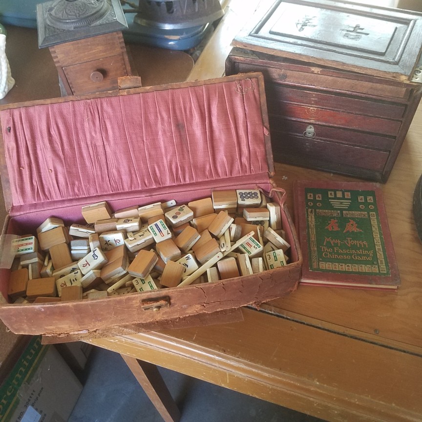 Auction Photo
