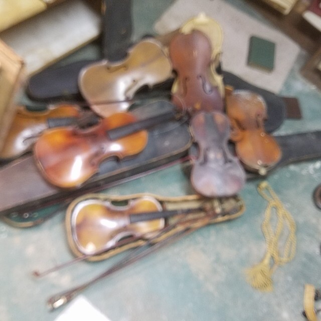 Auction Photo