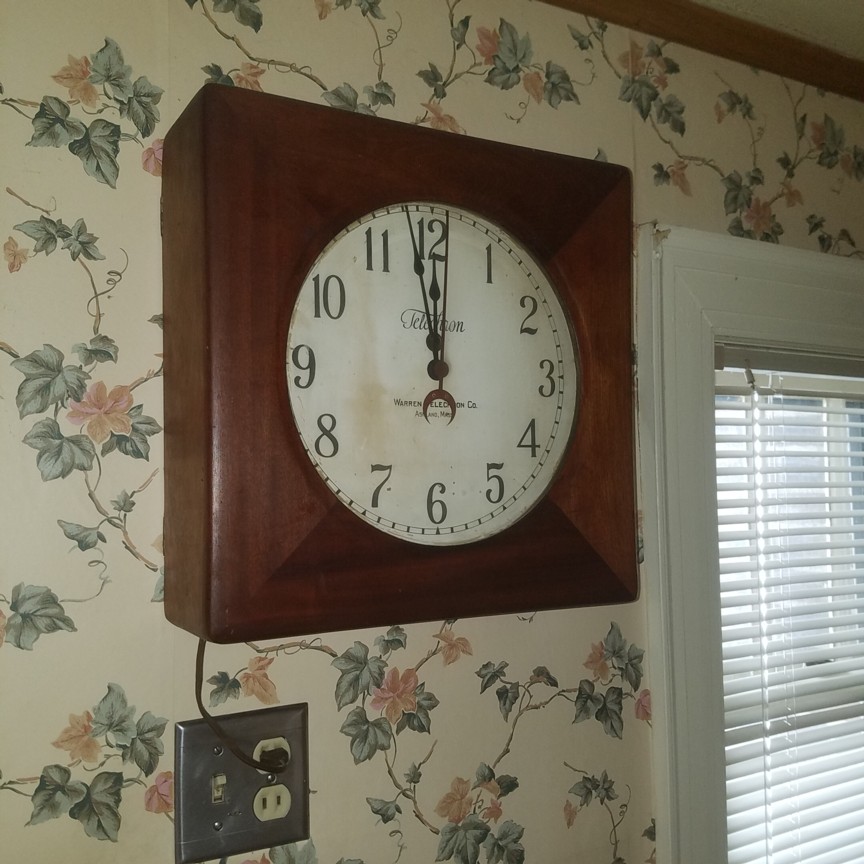 Auction Photo