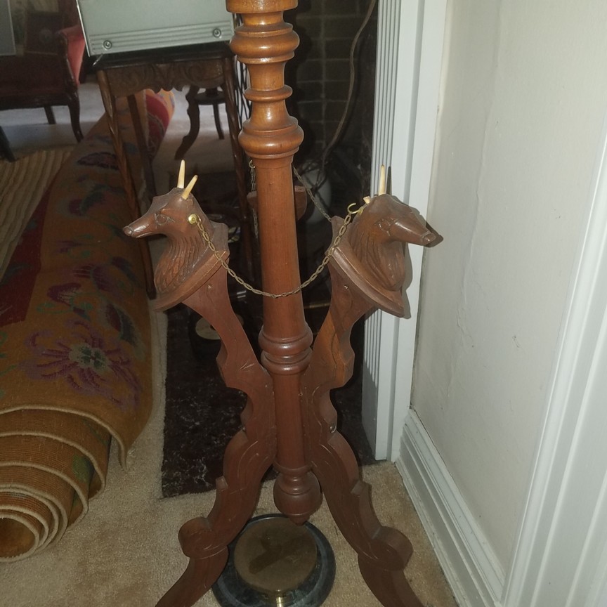 Auction Photo